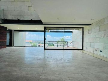 ESTRENA EXCLUSIVA CASA DE DOBLE VISTA EN RESIDENCIAL GRAN RESERVA