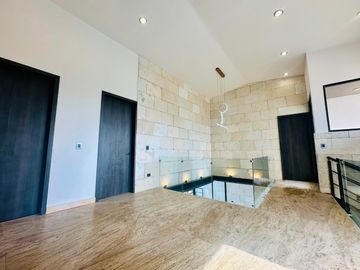 ESTRENA EXCLUSIVA CASA DE DOBLE VISTA EN RESIDENCIAL GRAN RESERVA
