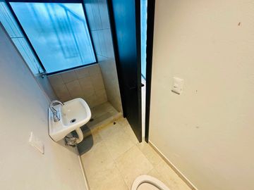 ESTRENA EXCLUSIVA CASA DE DOBLE VISTA EN RESIDENCIAL GRAN RESERVA
