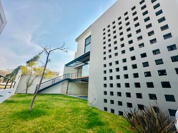ESTRENA EXCLUSIVA CASA DE DOBLE VISTA EN RESIDENCIAL GRAN RESERVA