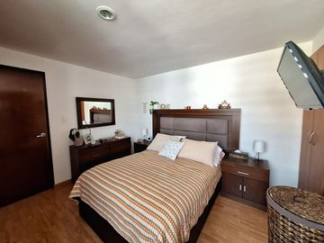 Casa en venta en el Fraccionamiento Amates, Col. Zerezotla, San Pedro Cholula.