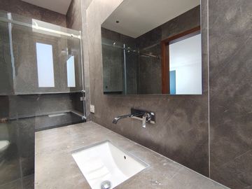 Casa Residencial de Lujo! en Venta, Fraccionamiento Las Animas, Puebla
