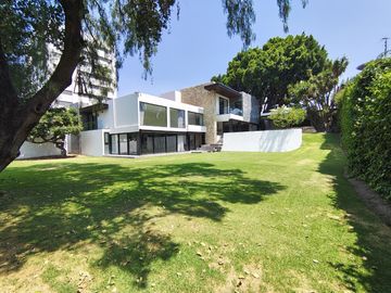 Casa Residencial de Lujo! en Venta, Fraccionamiento Las Animas, Puebla