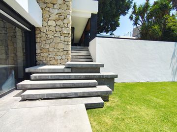 Casa Residencial de Lujo! en Venta, Fraccionamiento Las Animas, Puebla