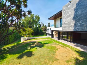 Casa Residencial de Lujo! en Venta, Fraccionamiento Las Animas, Puebla