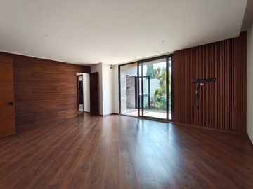 Casa Residencial de Lujo! en Venta, Fraccionamiento Las Animas, Puebla