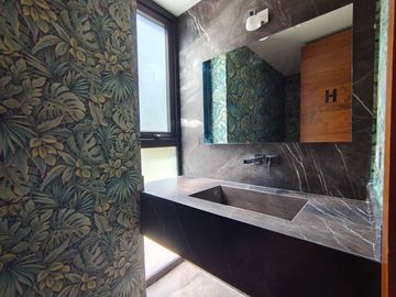 Casa Residencial de Lujo! en Venta, Fraccionamiento Las Animas, Puebla