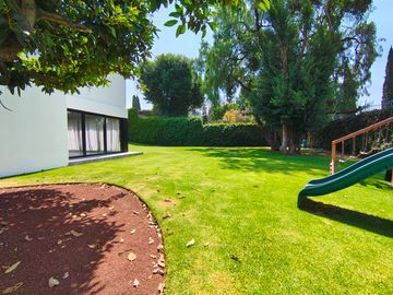 Casa Residencial de Lujo! en Venta, Fraccionamiento Las Animas, Puebla
