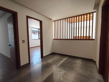 Casa Residencial de Lujo! en Venta, Fraccionamiento Las Animas, Puebla