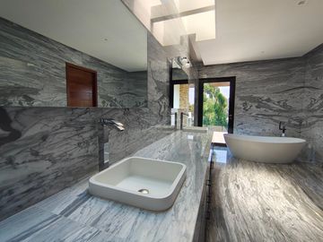 Casa Residencial de Lujo! en Venta, Fraccionamiento Las Animas, Puebla