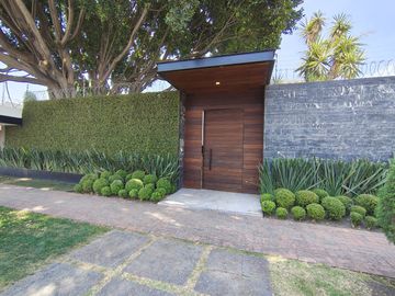 Casa Residencial de Lujo! en Venta, Fraccionamiento Las Animas, Puebla