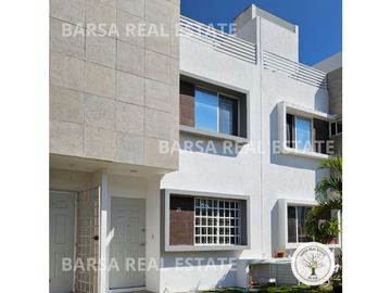 Casa Ceiba en Venta. Los Olivos 3. Playa del Carmen
