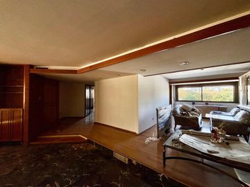 Departamento en venta - 3 Dormitorios 3 Baños - Cochera - La Plata