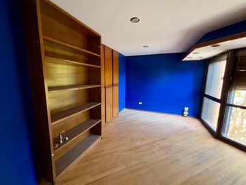 Departamento en venta - 3 Dormitorios 3 Baños - Cochera - La Plata