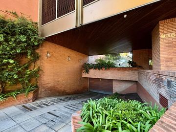 Departamento en venta - 3 Dormitorios 3 Baños - Cochera - La Plata