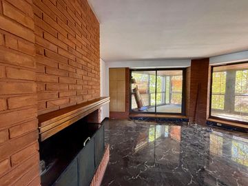 Departamento en venta - 3 Dormitorios 3 Baños - Cochera - La Plata