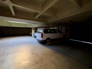 Departamento en venta - 3 Dormitorios 3 Baños - Cochera - La Plata
