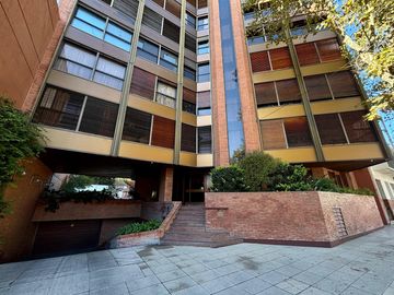 Departamento en venta - 3 Dormitorios 3 Baños - Cochera - La Plata