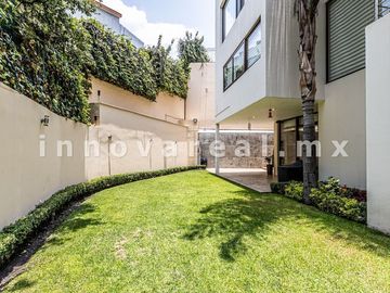 Casa a unos pasos de Hacienda Valle Escondido