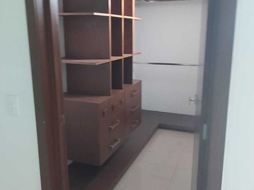 CASA EN VENTA LA ESTANCIA