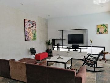 Casa/ Renta  de 2 plantas con muebles en  Dzitya, Mérida.