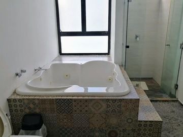 Casa/ Renta  de 2 plantas con muebles en  Dzitya, Mérida.
