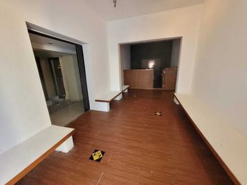 Casa ideal para Negocio o giro Comercial  en la  García Ginerés