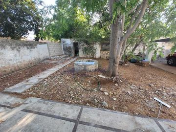 Casa ideal para Negocio o giro Comercial  en la  García Ginerés
