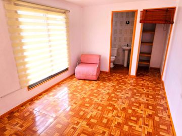 Tranquilidad | Casa y gran terreno 679mts | Av. Valparaíso - Villa Alemana