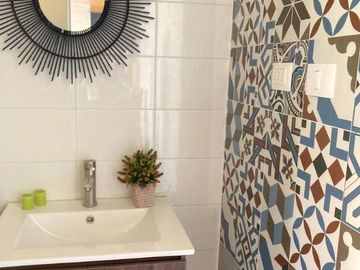 OPORTUNIDAD  ESPECTACULAR CONDOMINIO 4 DORM, PISC, QUINCHO