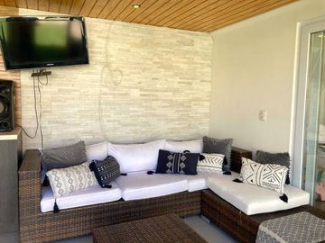 OPORTUNIDAD  ESPECTACULAR CONDOMINIO 4 DORM, PISC, QUINCHO