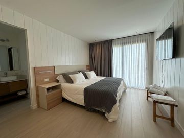 Casa en venta - 4 Dormitorios 2 Baños - 1.002Mts2 - Pinamar