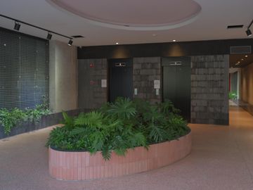 Venta 3 ambientes en piso alto. Domus Parque. Multiamenities. Gran parque