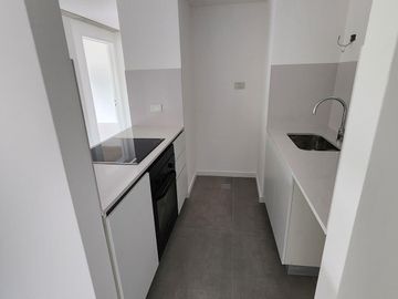 Venta 3 ambientes en piso alto. Domus Parque. Multiamenities. Gran parque