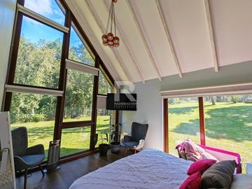 CASA EN PARQUE IVIAN