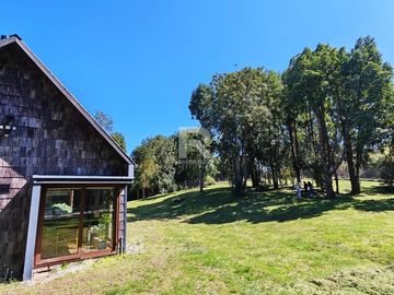 CASA EN PARQUE IVIAN