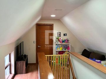 CASA EN PARQUE IVIAN