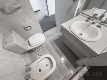 Venta Departamento 3 Ambientes Semipiso Balcón Recoleta