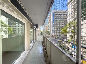 Venta Departamento 3 Ambientes Semipiso Balcón Recoleta