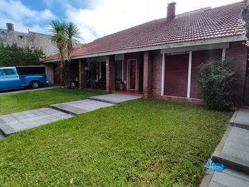 Casa en Brandsen al 500, Temperley Oeste