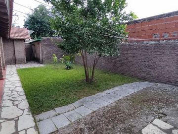 Casa en Brandsen al 500, Temperley Oeste