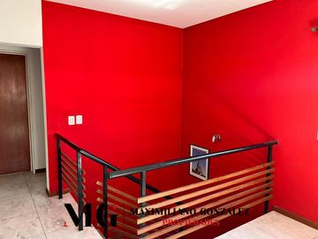 Casa en venta, 7 ambientes - Tristán Suárez