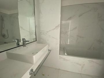 Exclusivo 4 Amb. Impactante Vista Al Río en Infinity Towers, Vicente López