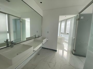 Exclusivo 4 Amb. Impactante Vista Al Río en Infinity Towers, Vicente López