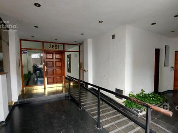 Cómodo Depto. 3 Amb. con Cochera a 1/c de Av. Balbín