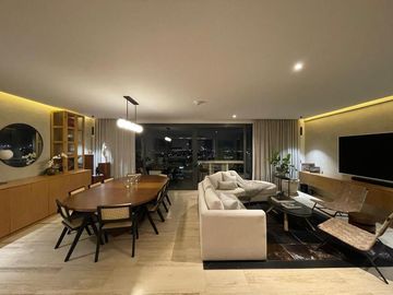 PENT HOUSE EN HYATT -  VISTA A ANDARES.