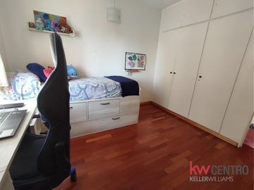 Venta Departamento 4 ambientes con cochera en Caballito