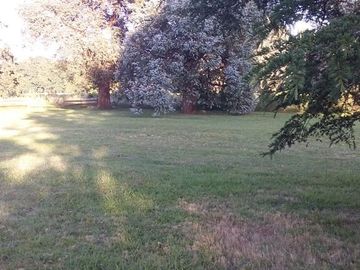 Excelente casa quinta en venta con pileta, quincho y parrilla!
