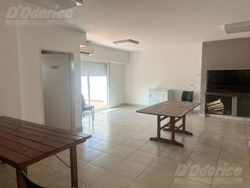 Departamento de 1 dormitorio y cochera en venta en Caballito