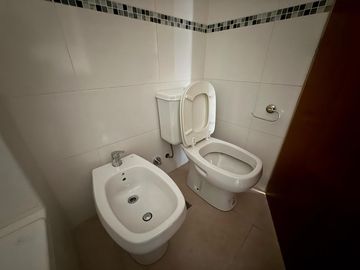 Departamento monoambiente a la venta en Sarandi